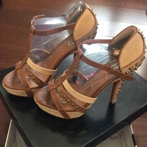 Natural , taupe, brown strappy sandal heel